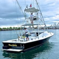 Custom 33-foot Dawson